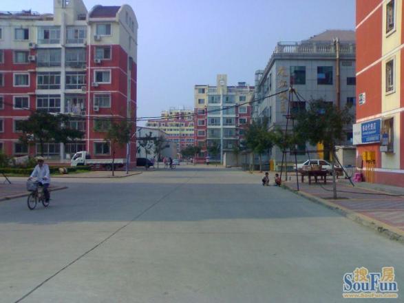 久润花园实景图