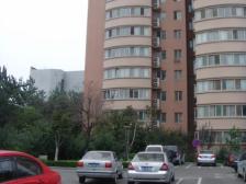 中间户 济大路华馨园 两室朝阳 客厅朝阳!有证可贷款