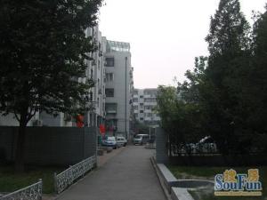 西三环法华寺小区电梯东南向两居室精装修