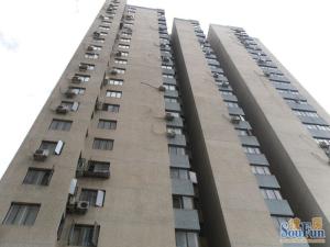 凯景铭座柳清居下楼就是柳荫公园,