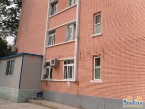 东城区二环内青龙胡同35号一居