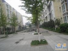 交通便利,配套齐全,物业服务好