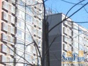 健翔国际近地铁朝东不临街业主诚心卖