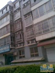 市场街2室1厅东西