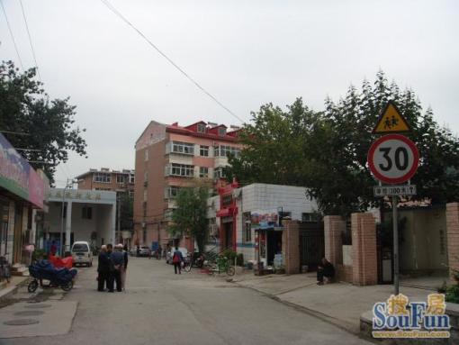  ��ïɽС��2��1��1���ϱ�����1100.00Ԫ/�³��� 