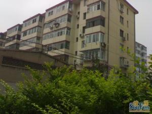白檀小区4层采光好,视野好,交通便利