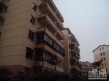 2室朝阳,大客厅好用,自己住的房子,价格合适