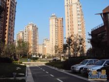 名士豪庭 品质装修花了40万 满5年唯一 边户