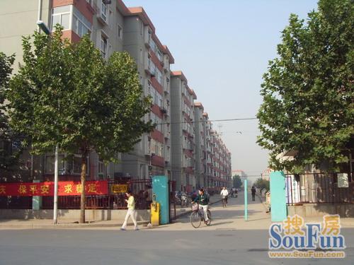 西简良小区实景图
