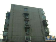 凤凰山路33号 2室1厅 南 北