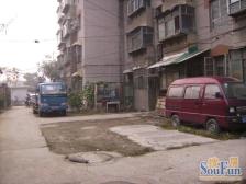 此房免高税,采光户型良好。随时看房诚心出售