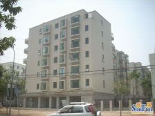 房子满五年。业主急卖 提前预约都可以看房