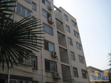 南阳新村东院,非顶楼,精装双气2房,1995年