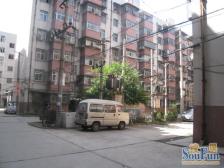 聚丰小区双气中楼层,采光好,全明户型楼层好,采光好