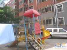 兴隆花园 两室两天 02年建成 停车方便 诚心出售