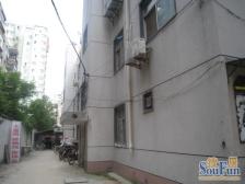 精装修双气大两房,临地铁,生活便利