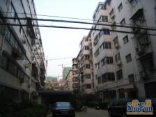 此房满五年无贷款位置好业主诚心出售看房子联系就可以