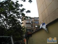 4楼 看房随时 税费少 装修好 拎包入住