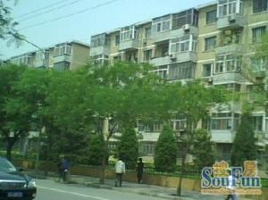 增光路43号院朝南向一居室低楼层适合老人孩子