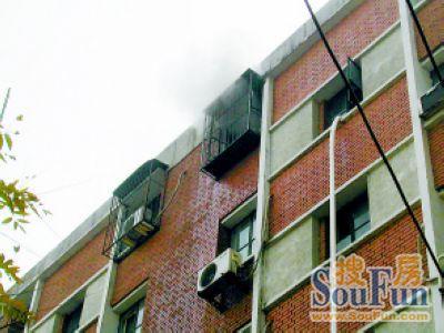 右外西头条实景图