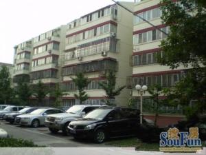 恩济庄96号院中间楼层南北通透四居