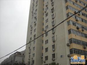 黄寺后身36号院三环里满五年朝东小两居业主诚售