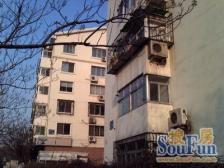 鸿港小区3室1厅南北