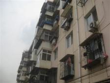 程春里两室一厅,双阳台无浪费面积,精装修诚意卖