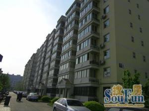 财政部小区满五年唯一中间层精装修拎包入住