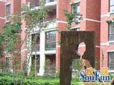 此房距离5号线沙口路站,直线距离200米,精装、双气