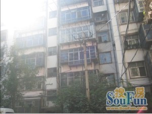 陇西,低楼层,标准2房,停车方便,诚心出售