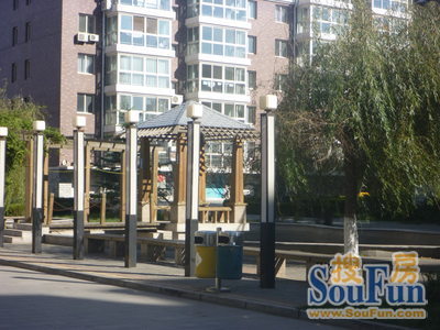 鸿泽园小区实景图