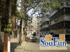 5号线地铁口,全明通透大2房,后期可以当3房,有钥匙