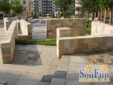 4楼+阁楼 阁楼不算面积 中间位置 不临街不靠路