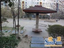 地铁口 公园旁 南北通透 中间楼层