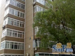 南礼士路低楼层三居室无遮挡
