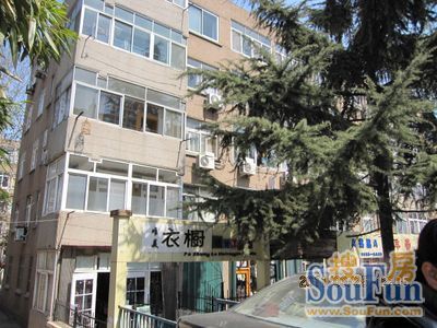小区相关图