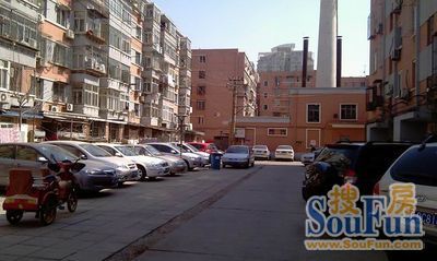 翠微路20号院实景图