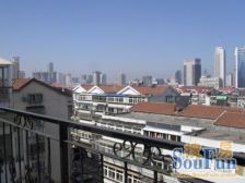 南沟街 独门独院 框架房 精装修 顶复 5室 打头 带露台