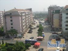 绿波小区 3室2厅 南 北