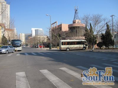 小区相关图