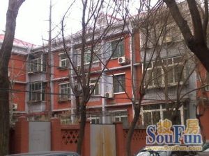 彩电宿舍2室1厅东西