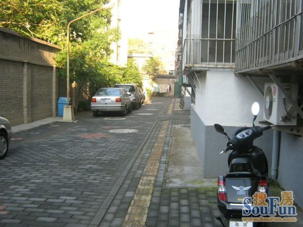 小区相关图