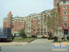 艳阳里 5室2厅 南 北