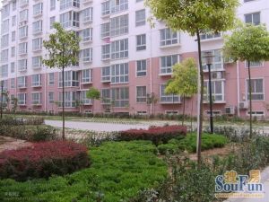 小高层一梯两户高得房率楼层采光好