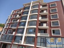 中南路无坡 1楼 南向 位置好 无坡 近车站 两室 有车位