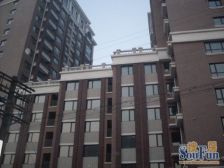 精装修视野好拎包 入住 3楼近市场近 小近zhon