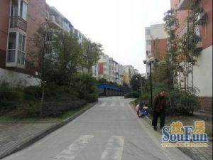怡和新城F区2室2厅东南