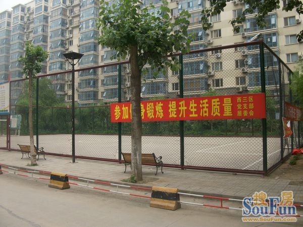 小区相关图