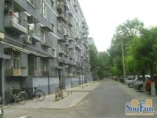 房子满五年家庭唯一商品房,楼下就是地铁